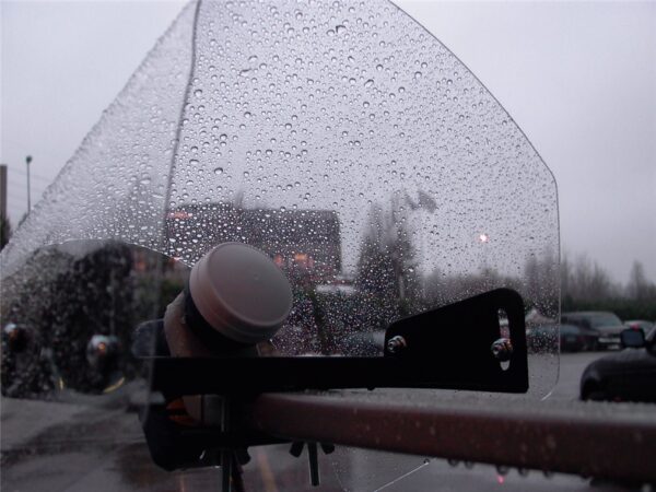 Capac de protectie SAT LNB intemperii pentru sistemele de satelit rezistent la UV Goobay 67190 Capac De Protectie Sat Lnb Intemperii Pentru Sistemele De Satelit Rezistent La Uv Goobay 67190